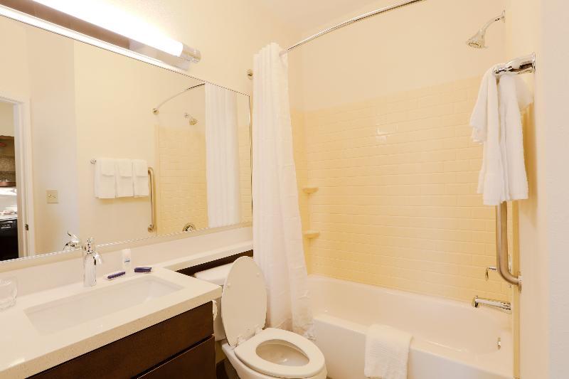 Candlewood Suites Auburn By Ihg Экстерьер фото
