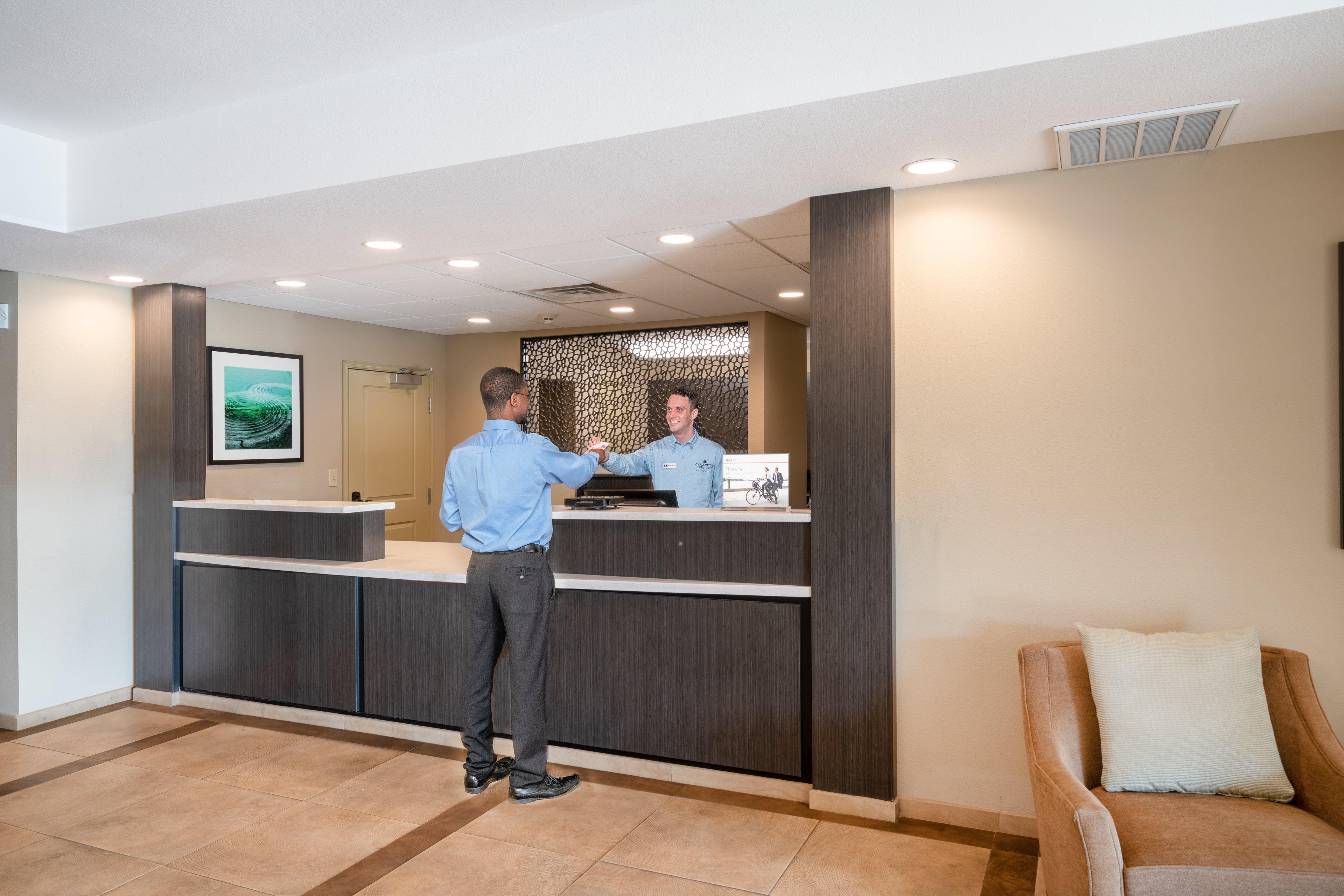 Candlewood Suites Auburn By Ihg Экстерьер фото