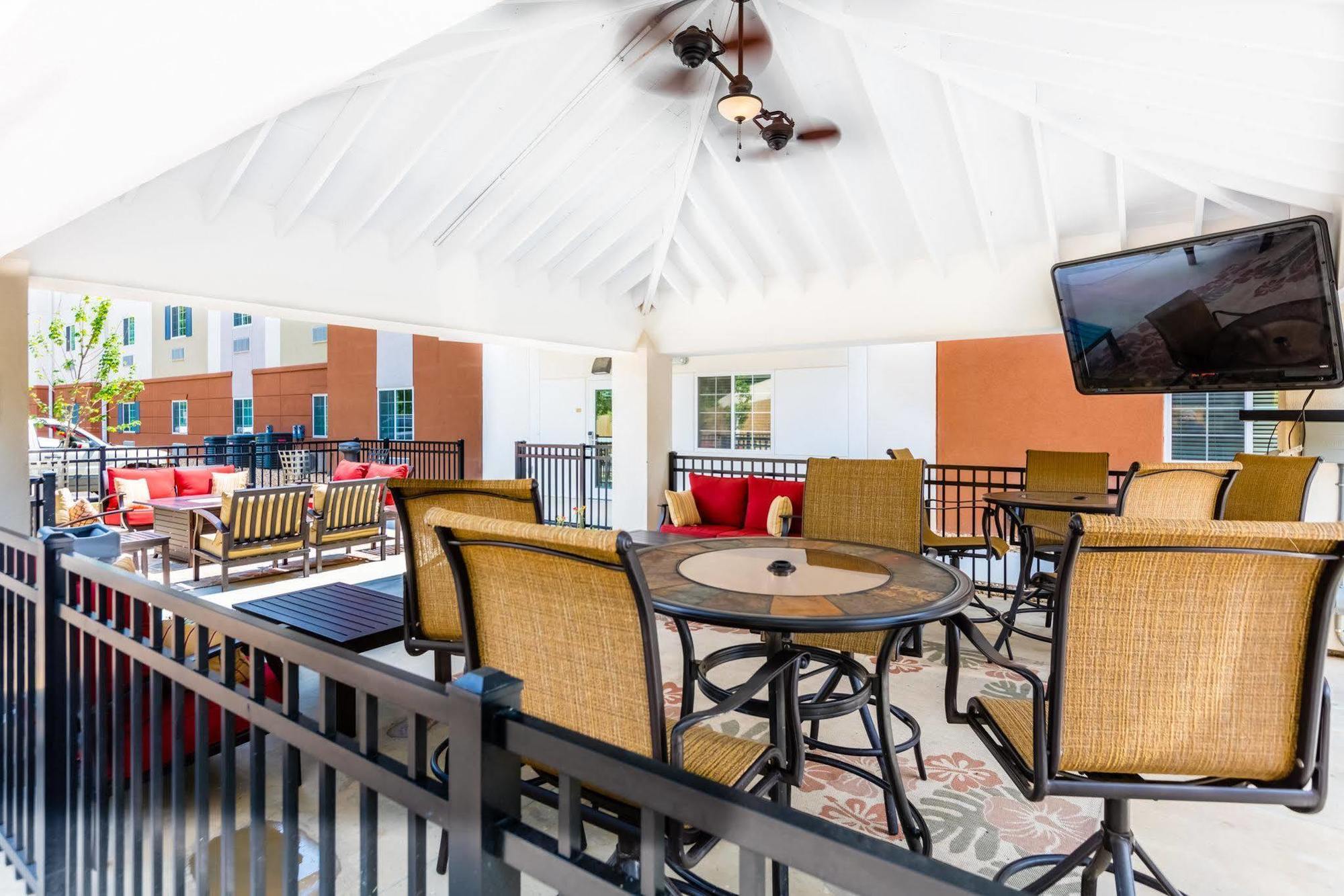 Candlewood Suites Auburn By Ihg Экстерьер фото
